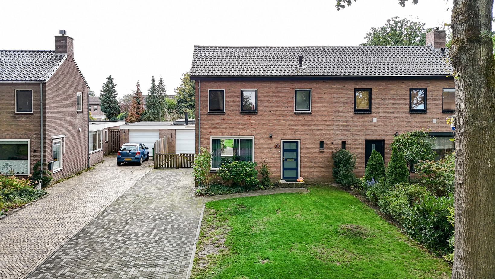 Twee-onder-één-kap te koop: Badhuisweg 15, Exloo