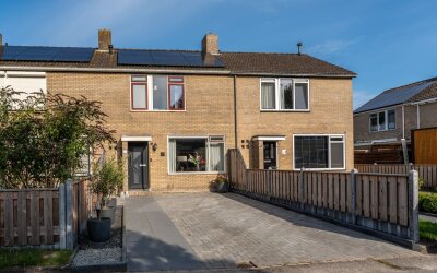 Kleine Turf. 28