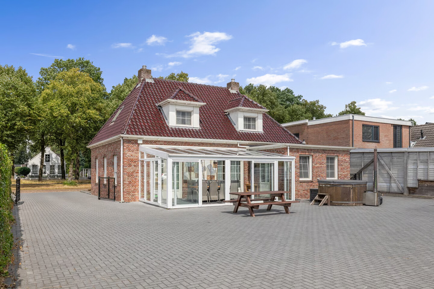 Vrijstaande woning te koop: Runde ZZ 47, Emmer-Compascuum