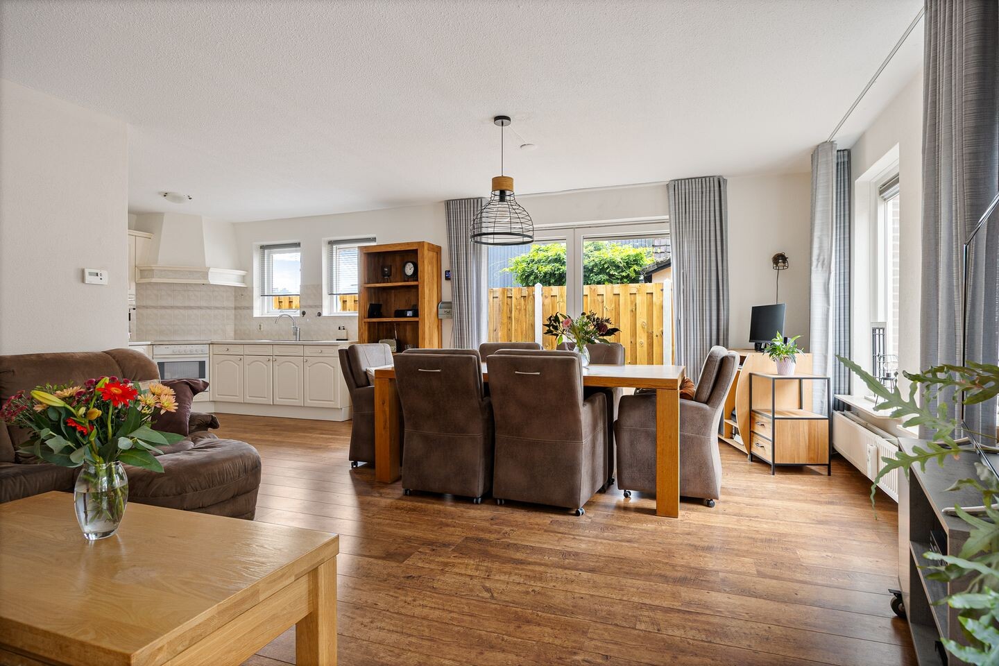 Hoekwoning te koop: Eemslandweg 65, Zwartemeer