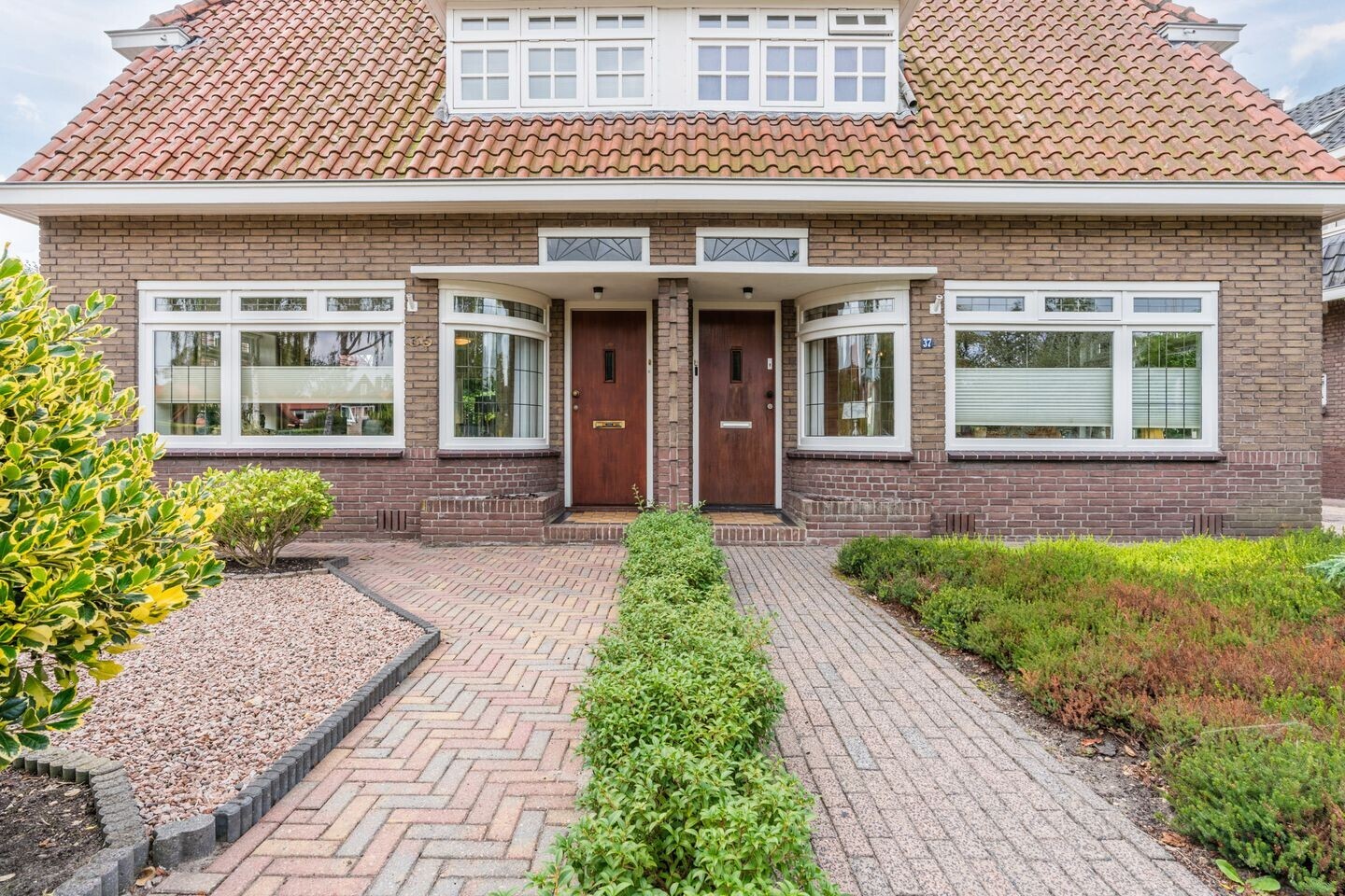 Twee-onder-één-kap te koop: Blankenslaan-Oost 35, Hoogeveen