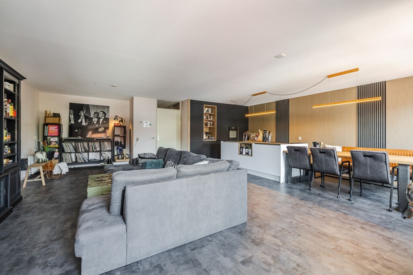 Appartement te koop: Hoofdstraat 228-12, Hoogeveen