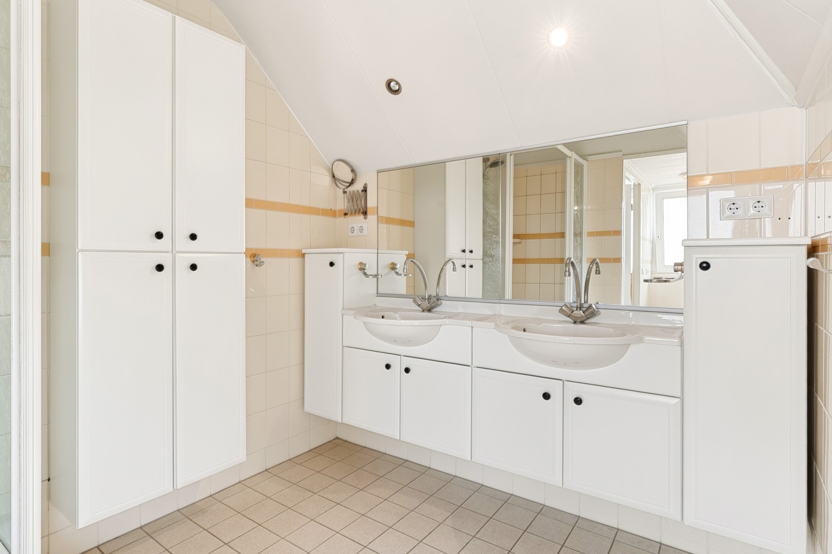 Appartement te koop: Hoofdstraat 250A, Hoogeveen