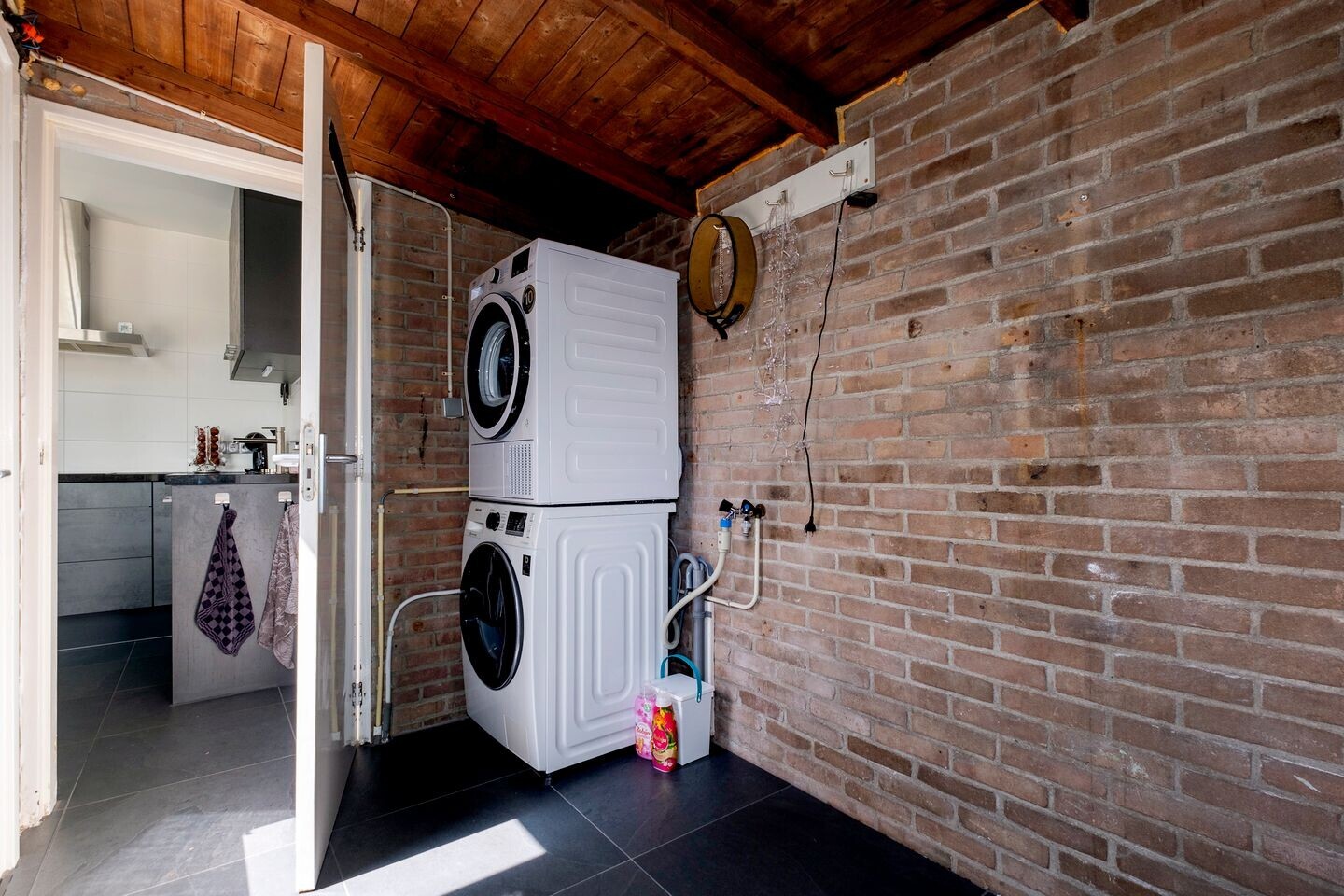 Hoekwoning te koop: Pesserstraat 34, Hoogeveen