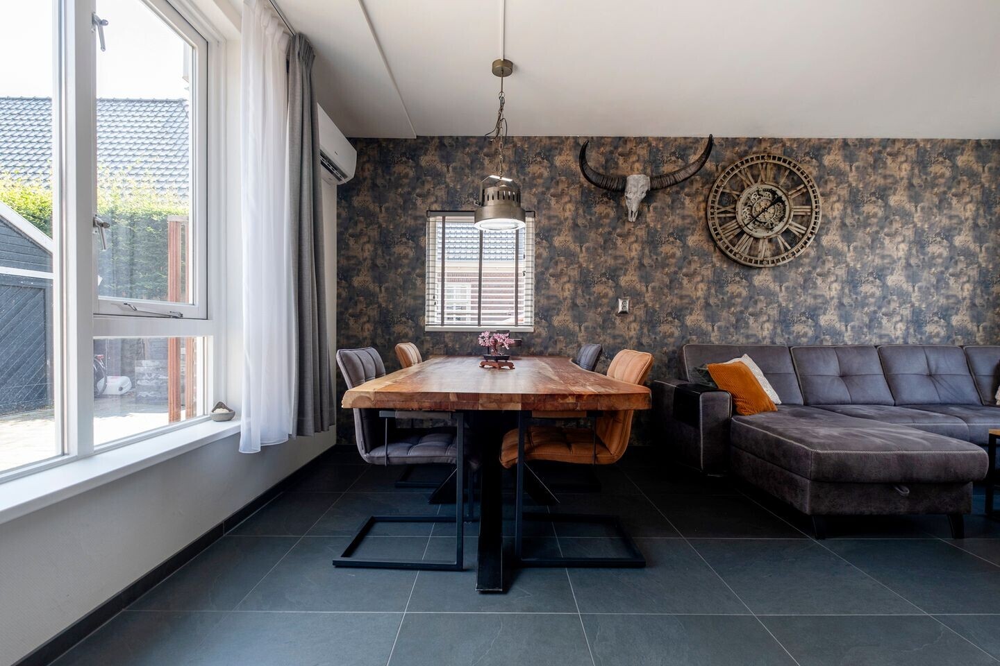 Hoekwoning te koop: Pesserstraat 34, Hoogeveen