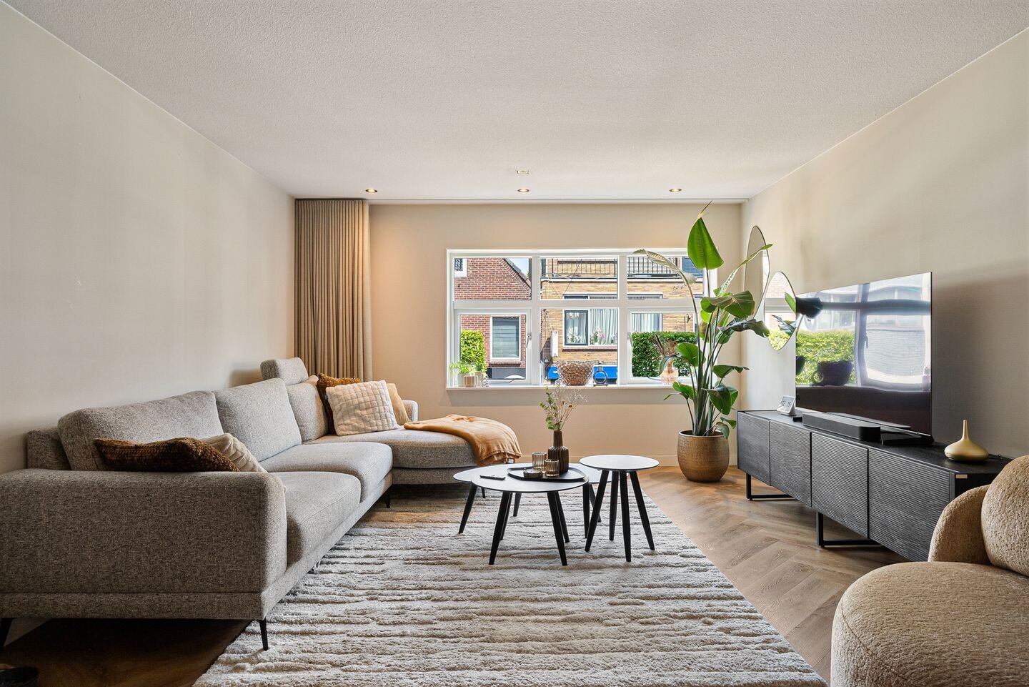Appartement te koop: van Echtenstraat 16-12, Hoogeveen