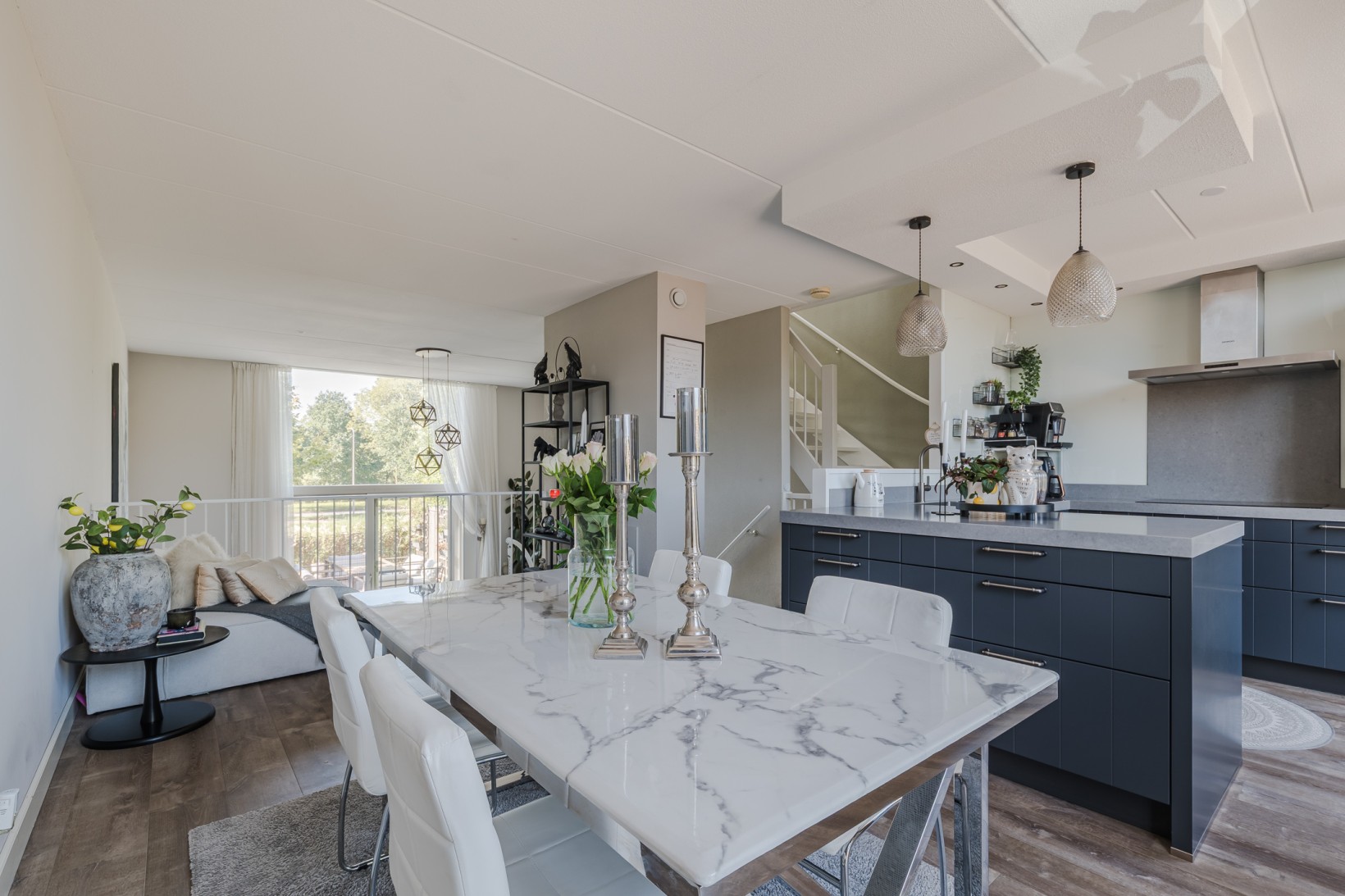Tussenwoning te koop: Meteorenlaan 28, Hoogeveen
