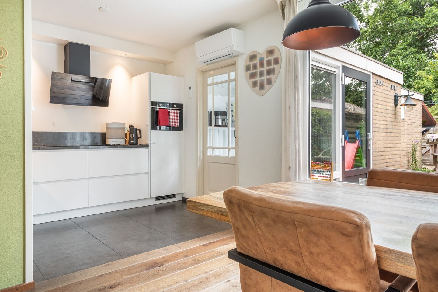 Tussenwoning te koop: Zuiderkruis 16, Hoogeveen