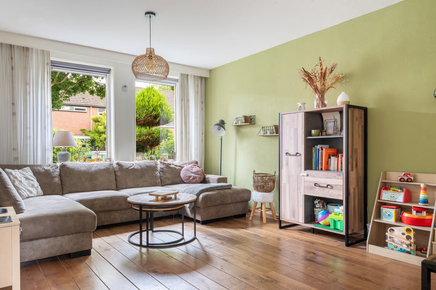 Tussenwoning te koop: Zuiderkruis 16, Hoogeveen