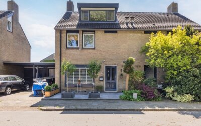 Leeuwerikla. 84