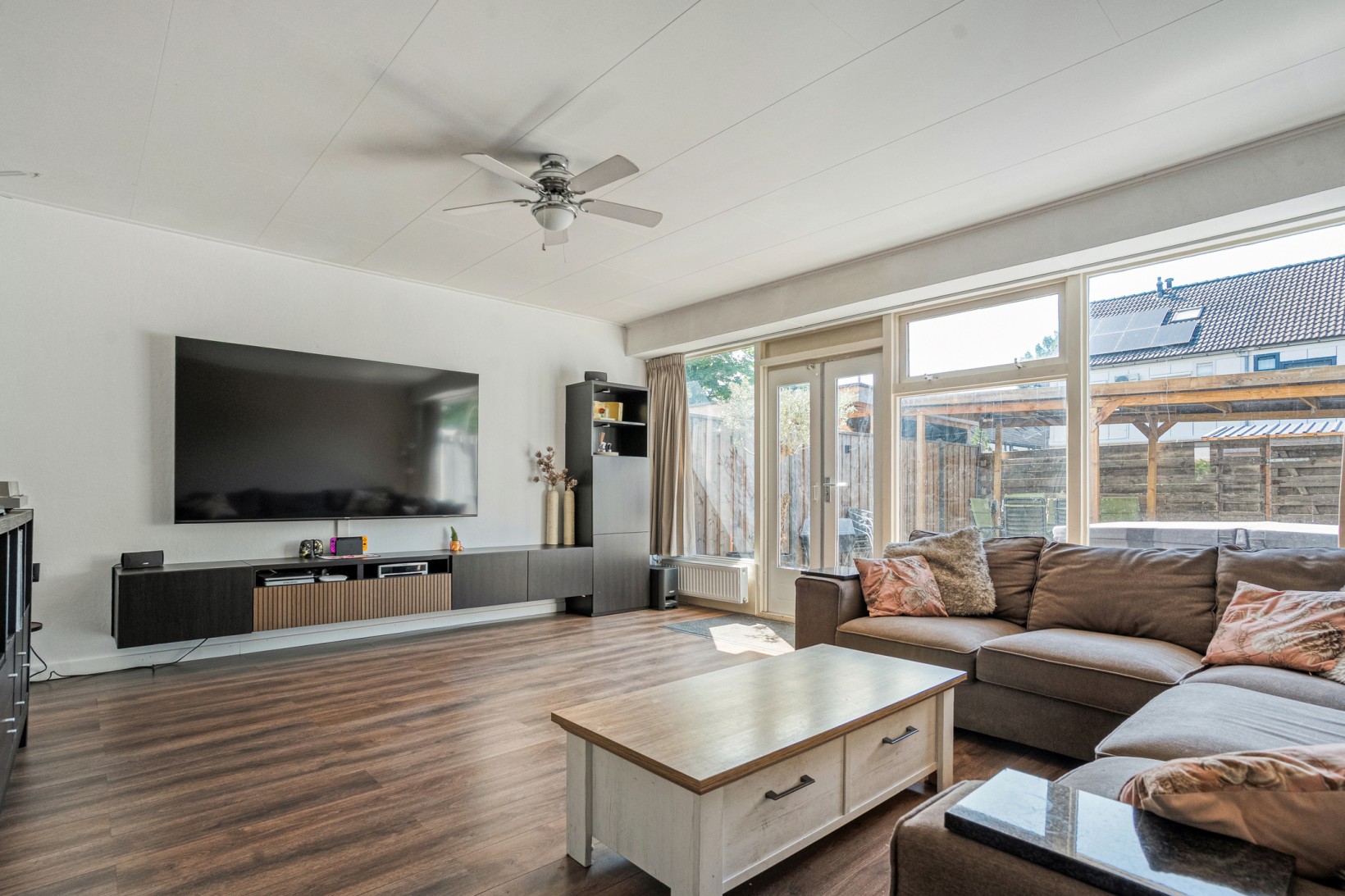 Tussenwoning te koop: Tapuitlaan 9, Hoogeveen