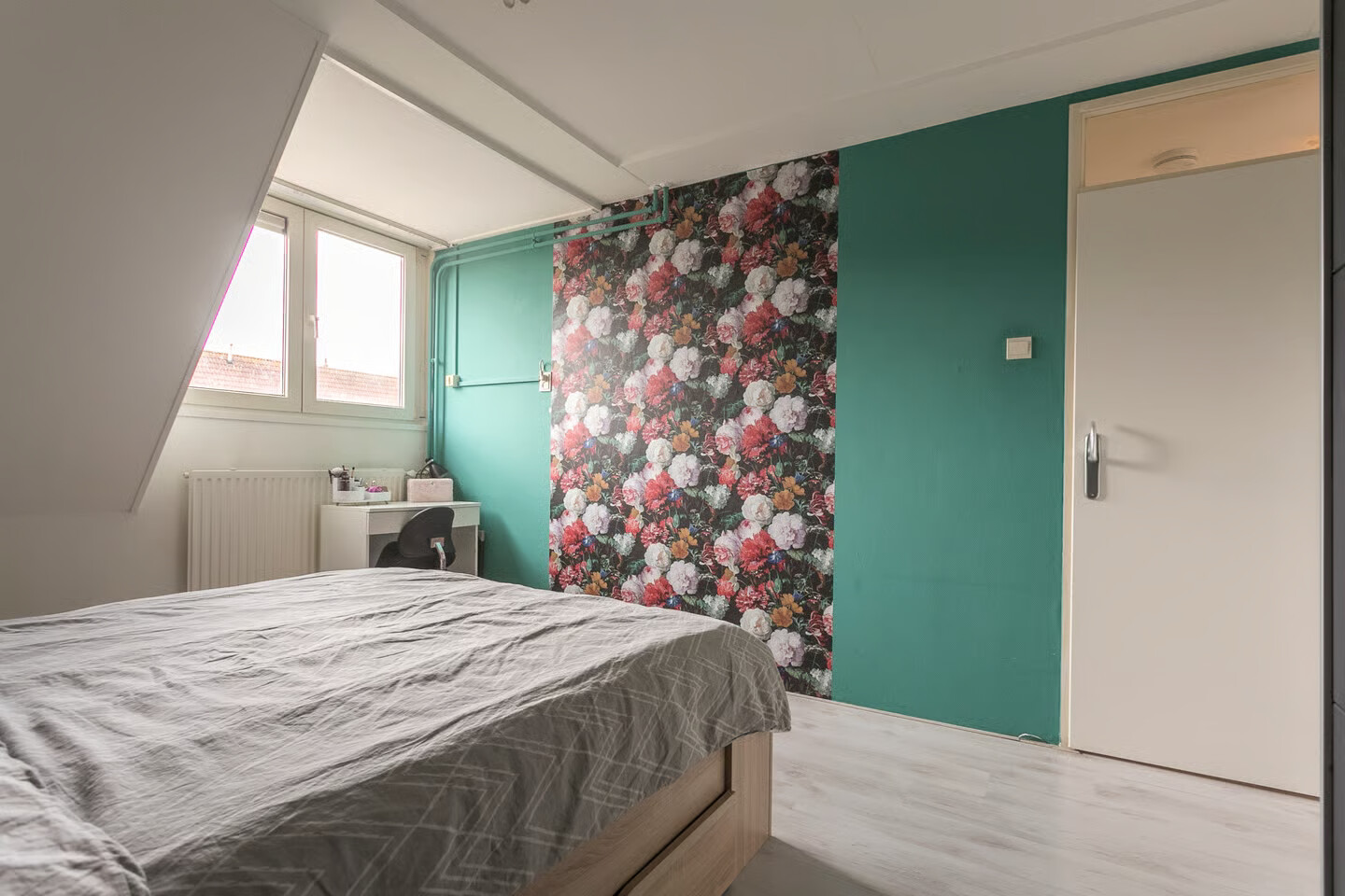 Tussenwoning te koop: J van der Veenstraat 47, Hoogeveen