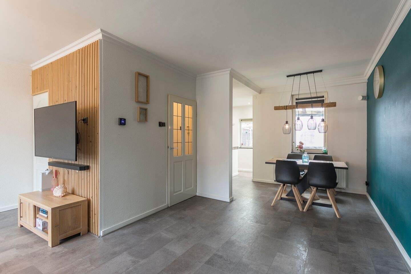 Tussenwoning te koop: J van der Veenstraat 47, Hoogeveen