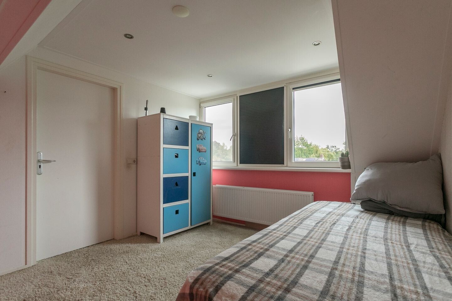 Tussenwoning te koop: J van der Veenstraat 47, Hoogeveen