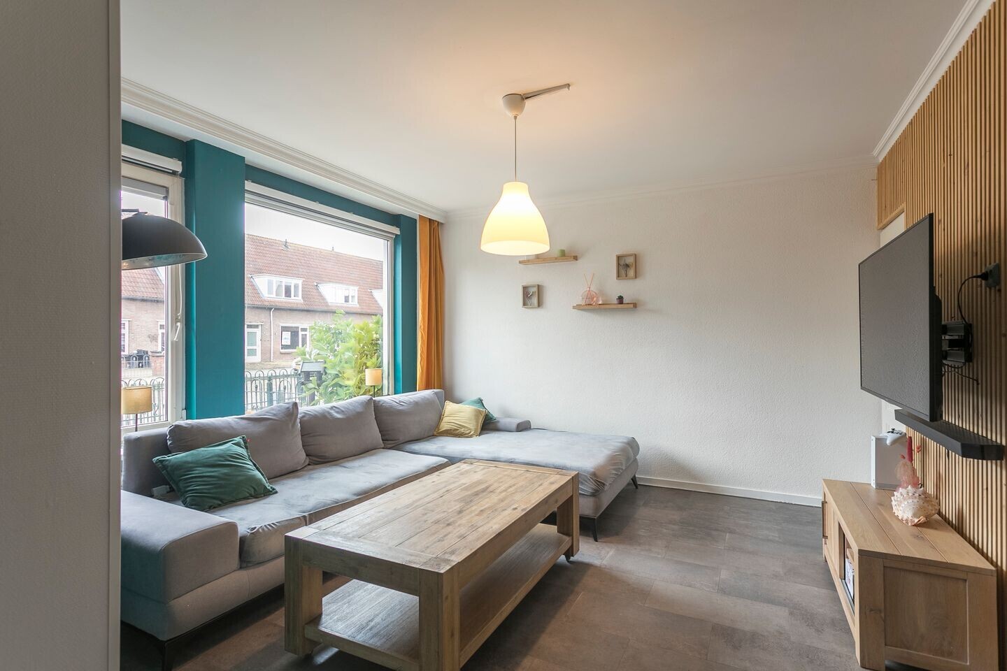 Tussenwoning te koop: J van der Veenstraat 47, Hoogeveen