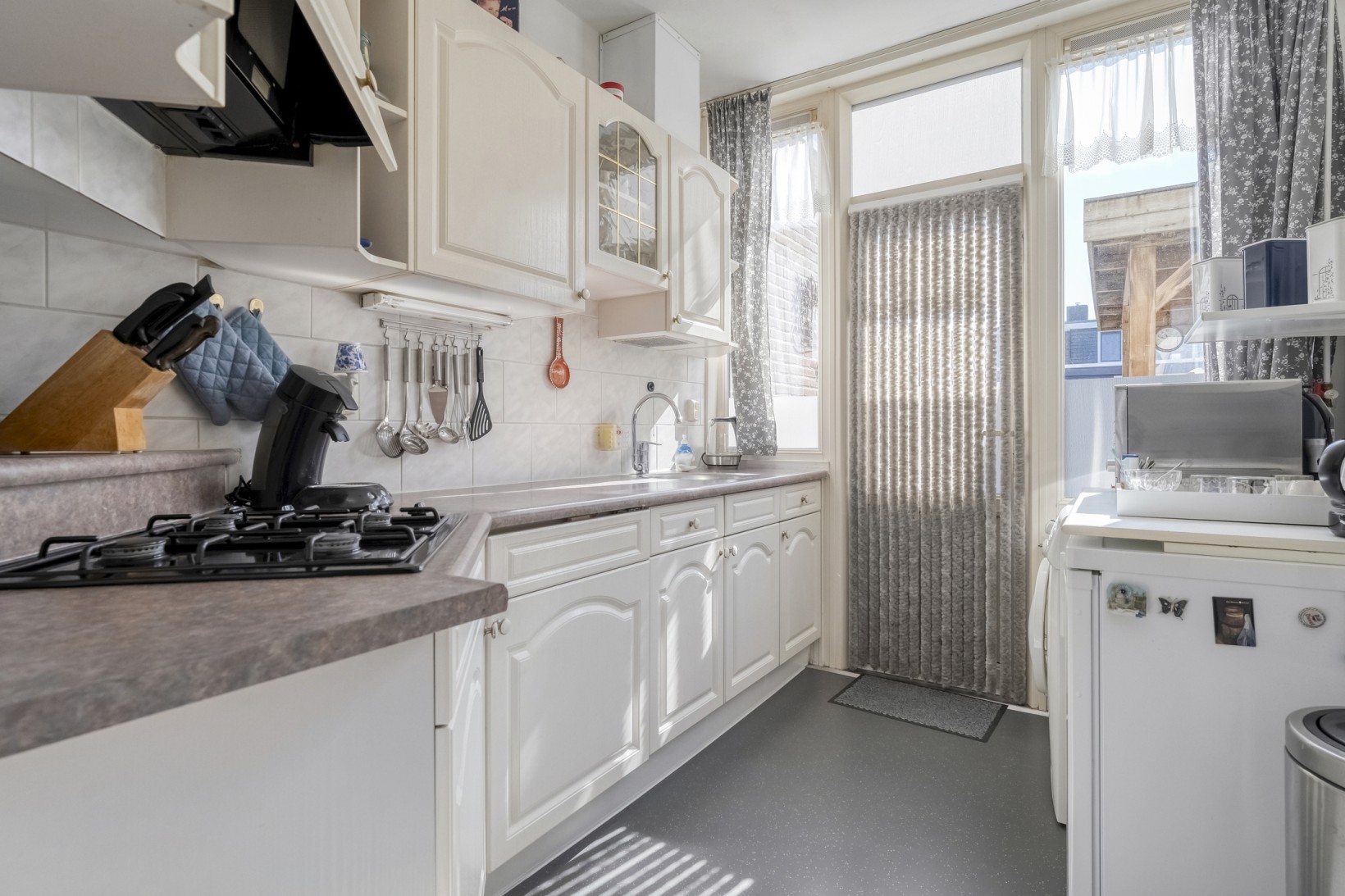 Tussenwoning te koop: Middenweg 69, Hoogeveen