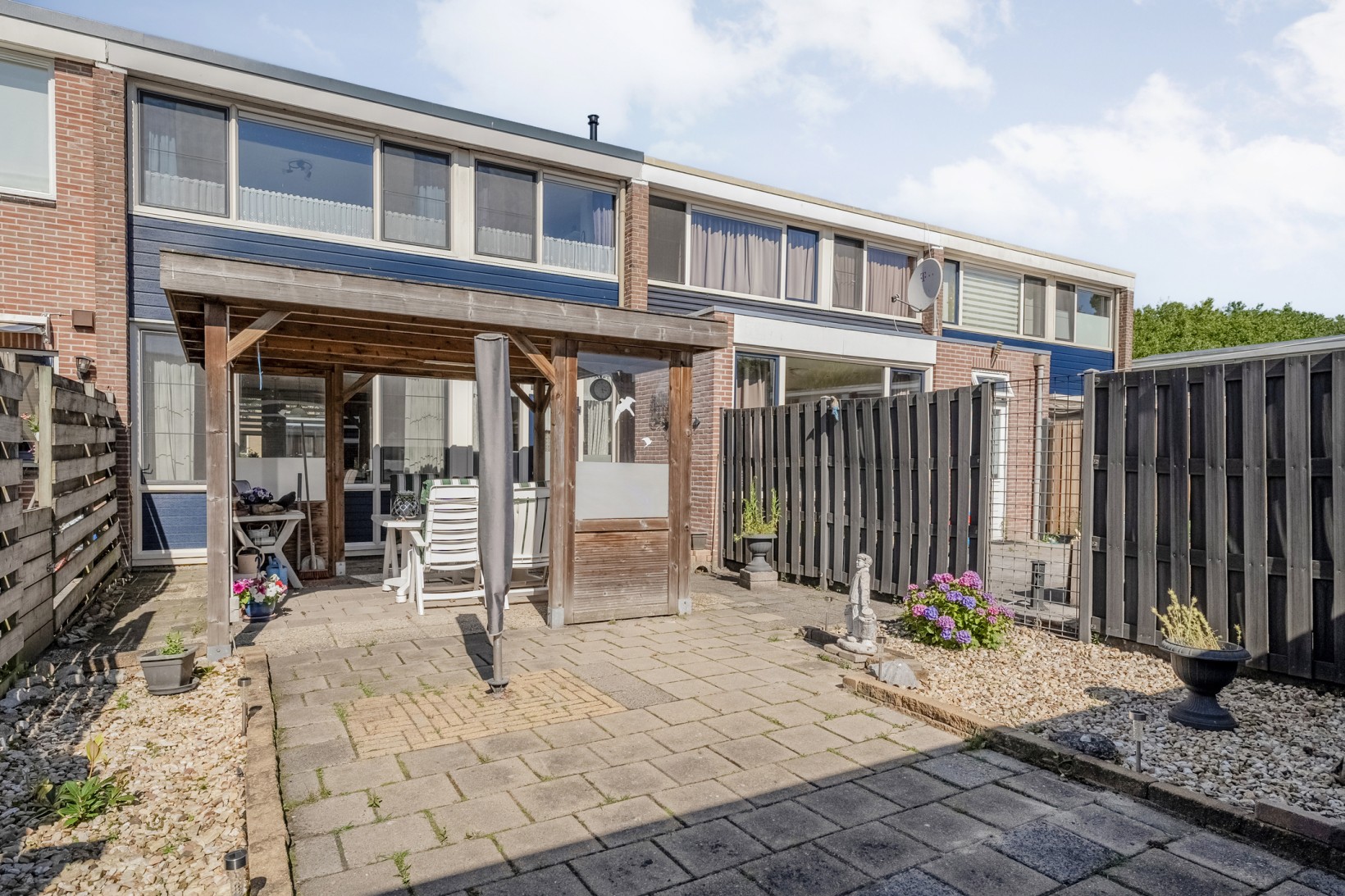 Tussenwoning te koop: Middenweg 69, Hoogeveen