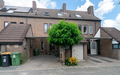 Huis te koop Behringhof 37