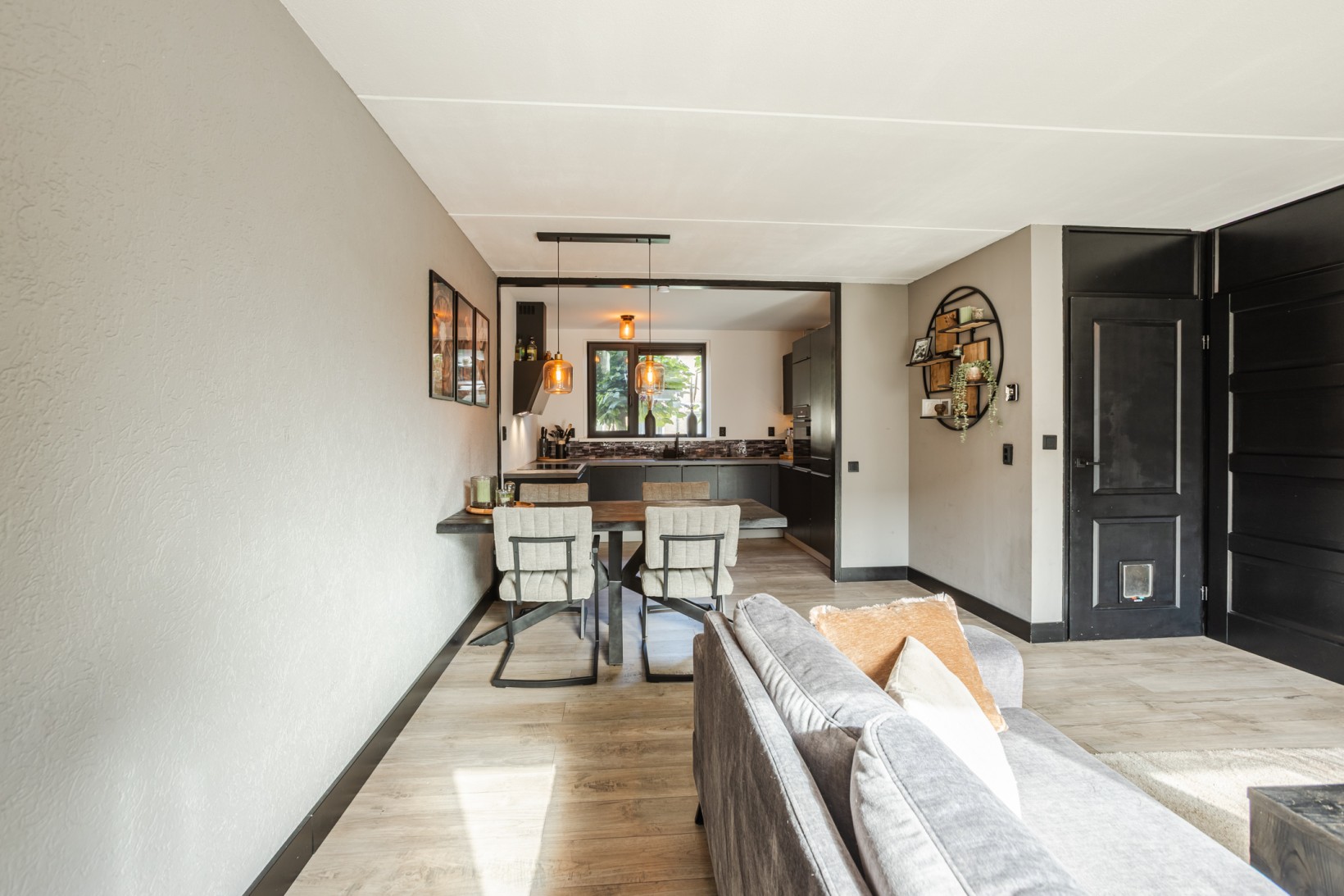 Hoekwoning te koop: De Praam 18, Hoogeveen