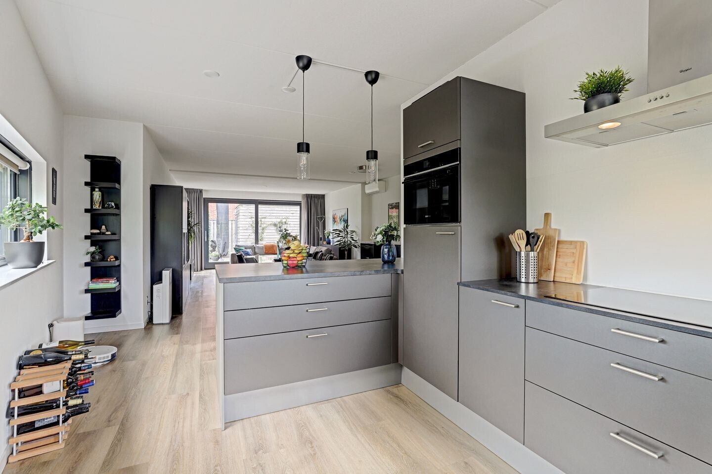 Hoekwoning te koop: Koningspage 59, Hoogeveen