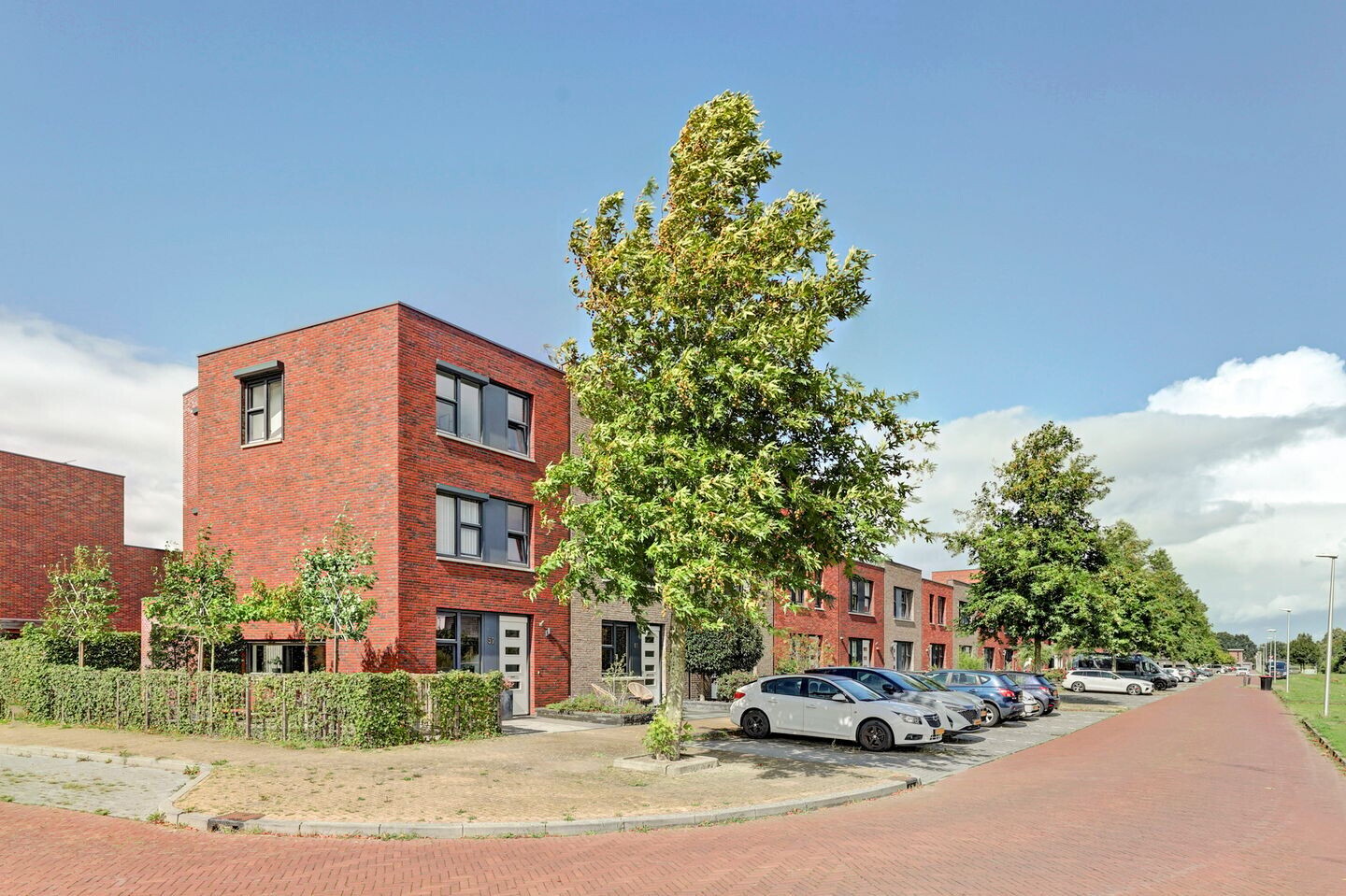 Hoekwoning te koop: Koningspage 59, Hoogeveen