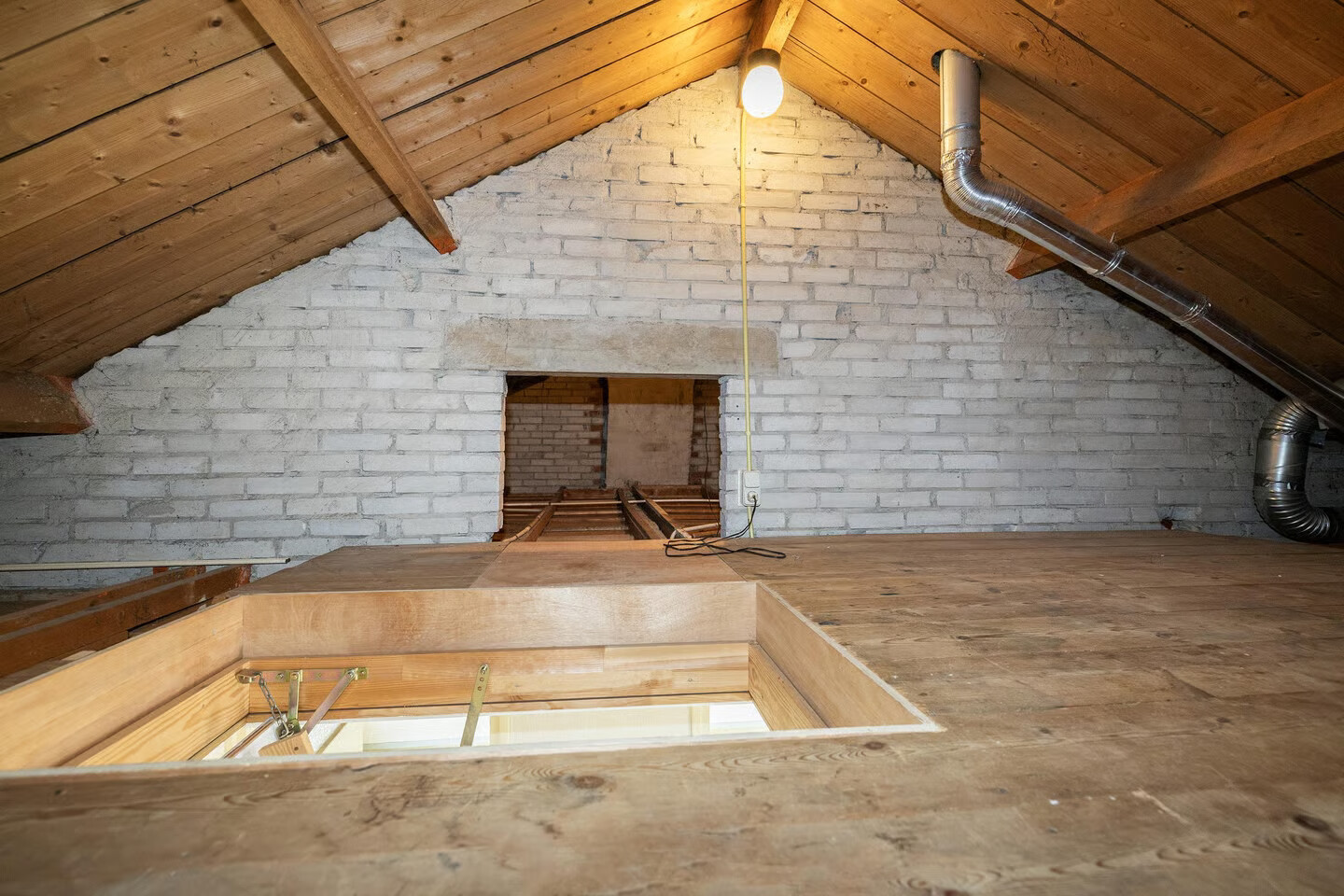 Twee-onder-één-kap te koop: Veldkampstraat 4, Hollandscheveld