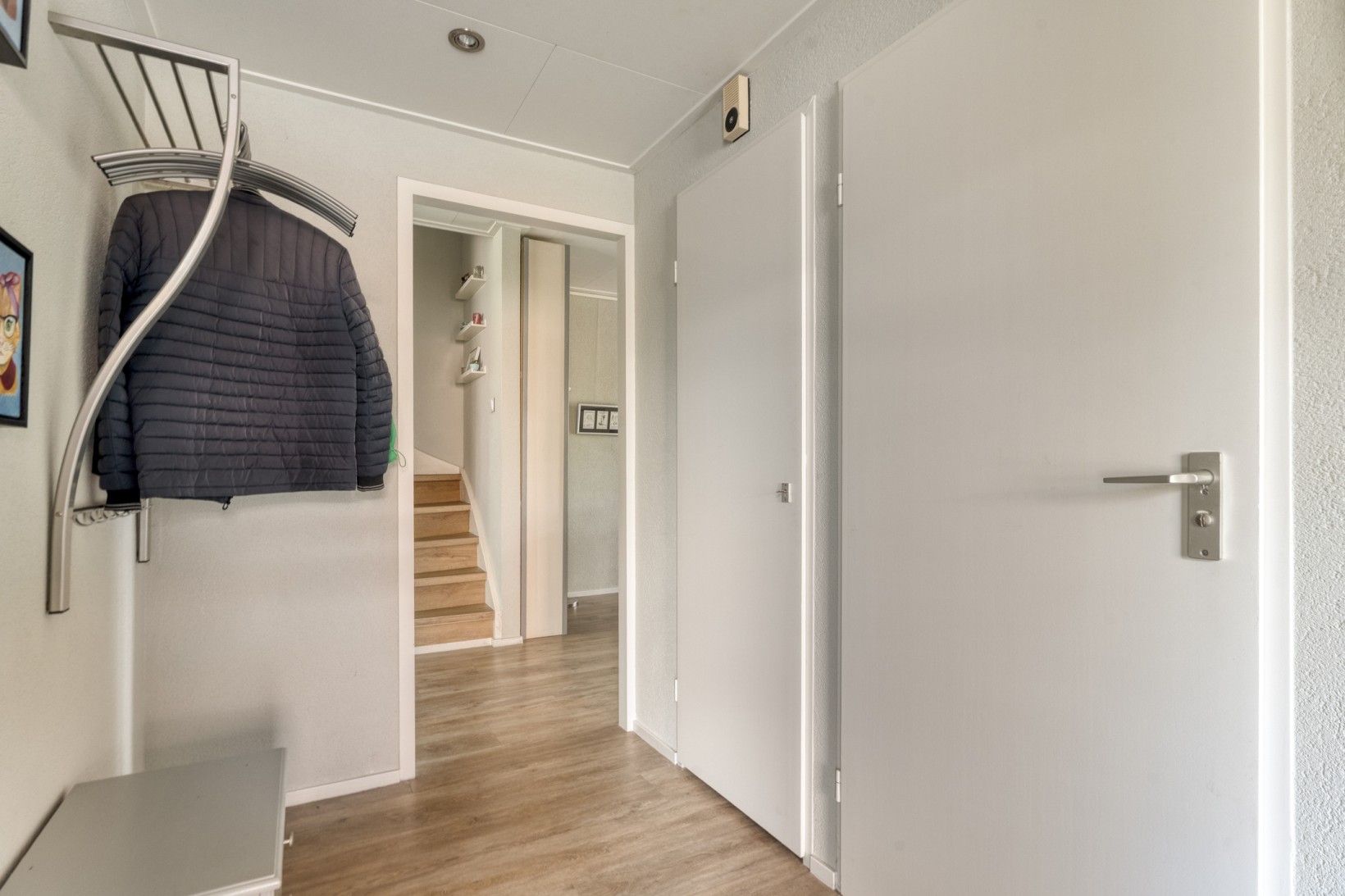 Twee-onder-één-kap te koop: Lindenlaan 20, Geesbrug