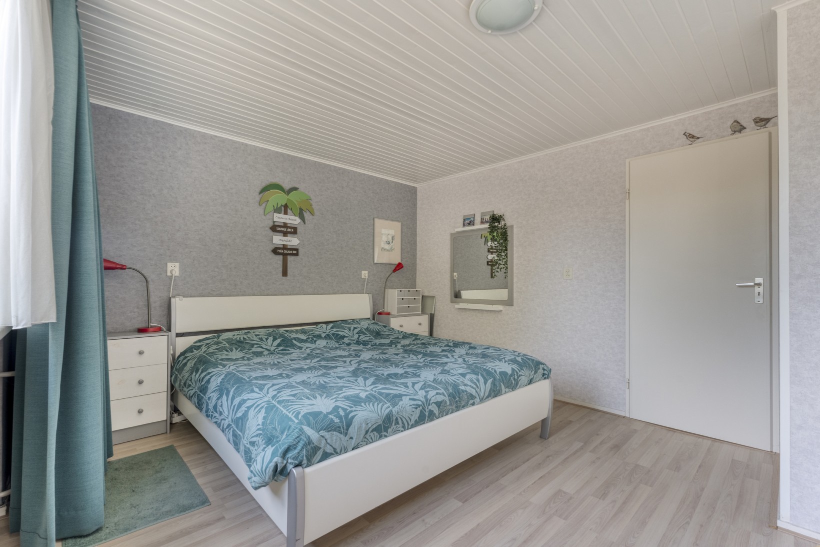 Twee-onder-één-kap te koop: Lindenlaan 20, Geesbrug