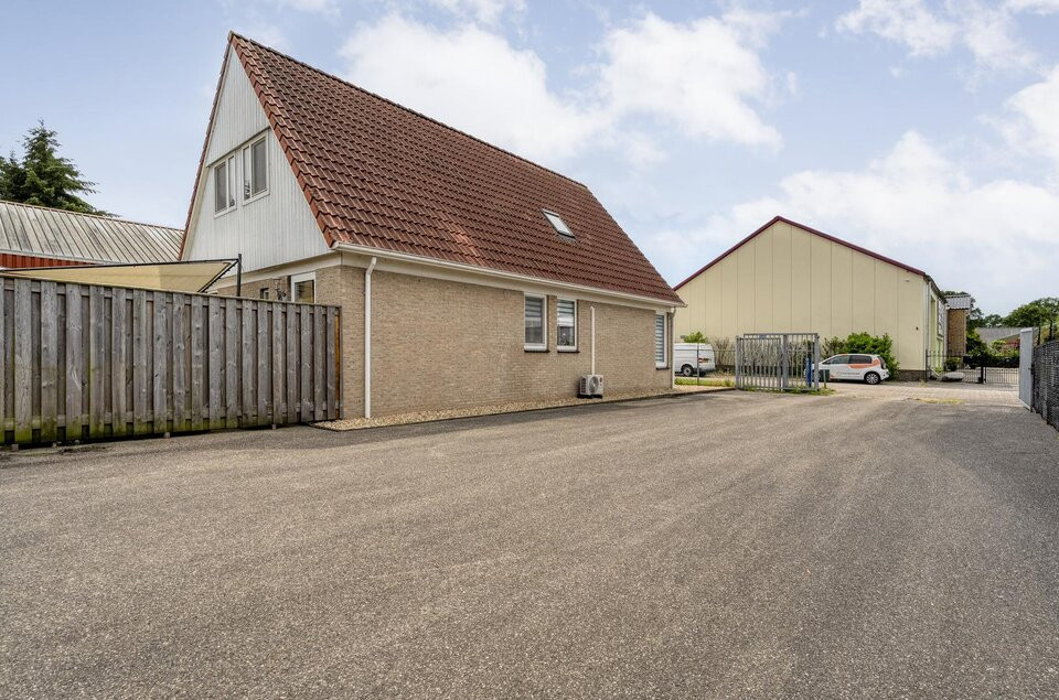 Vrijstaande woning te koop: Nijverheidsstraat 26, Geesbrug
