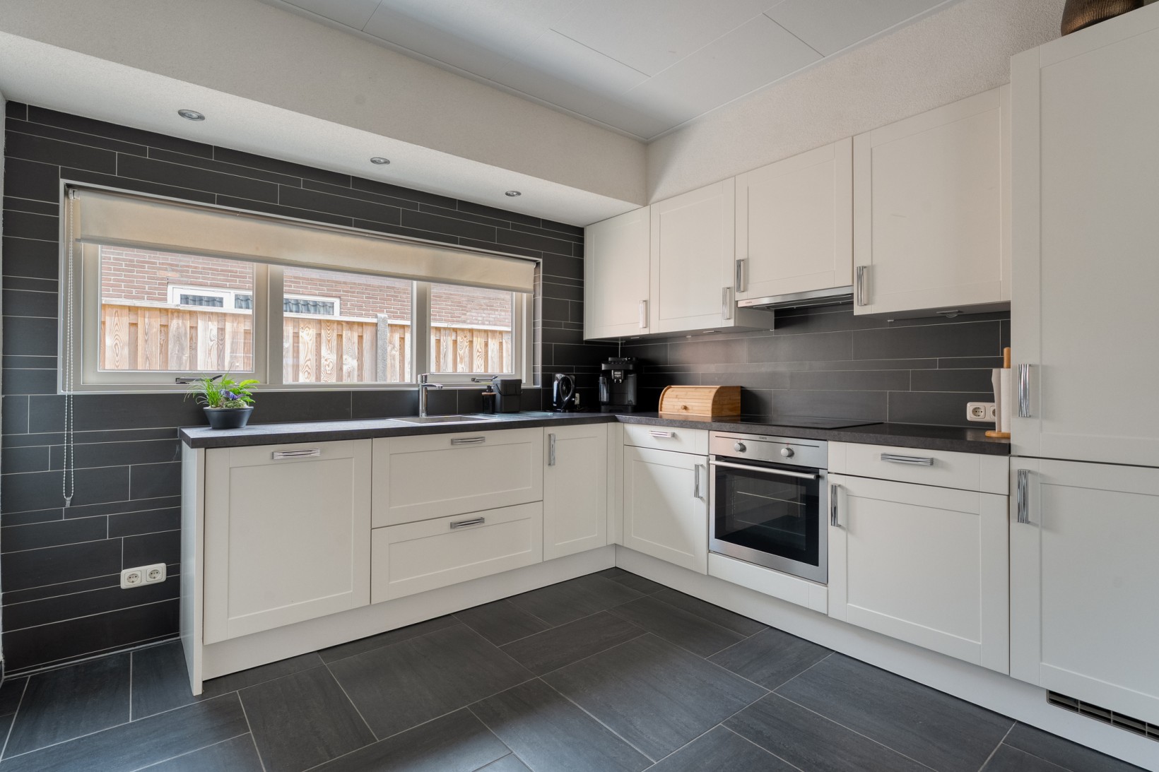 Vrijstaande woning te koop: Brugstraat 128, Nieuwlande