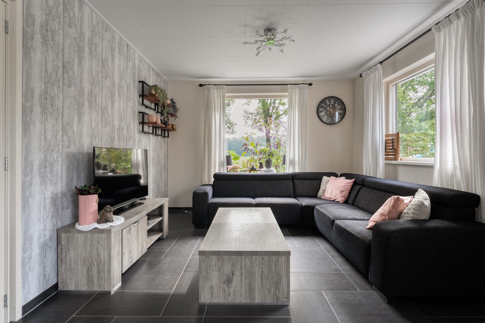Vrijstaande woning te koop: Brugstraat 128, Nieuwlande