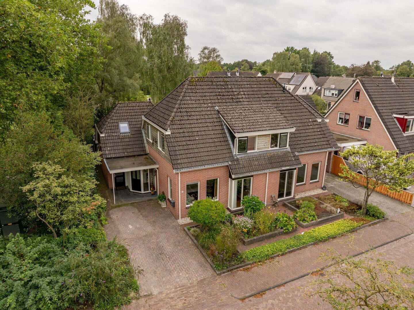 Twee-onder-één-kap te koop: Dingspel 9, Zuidwolde