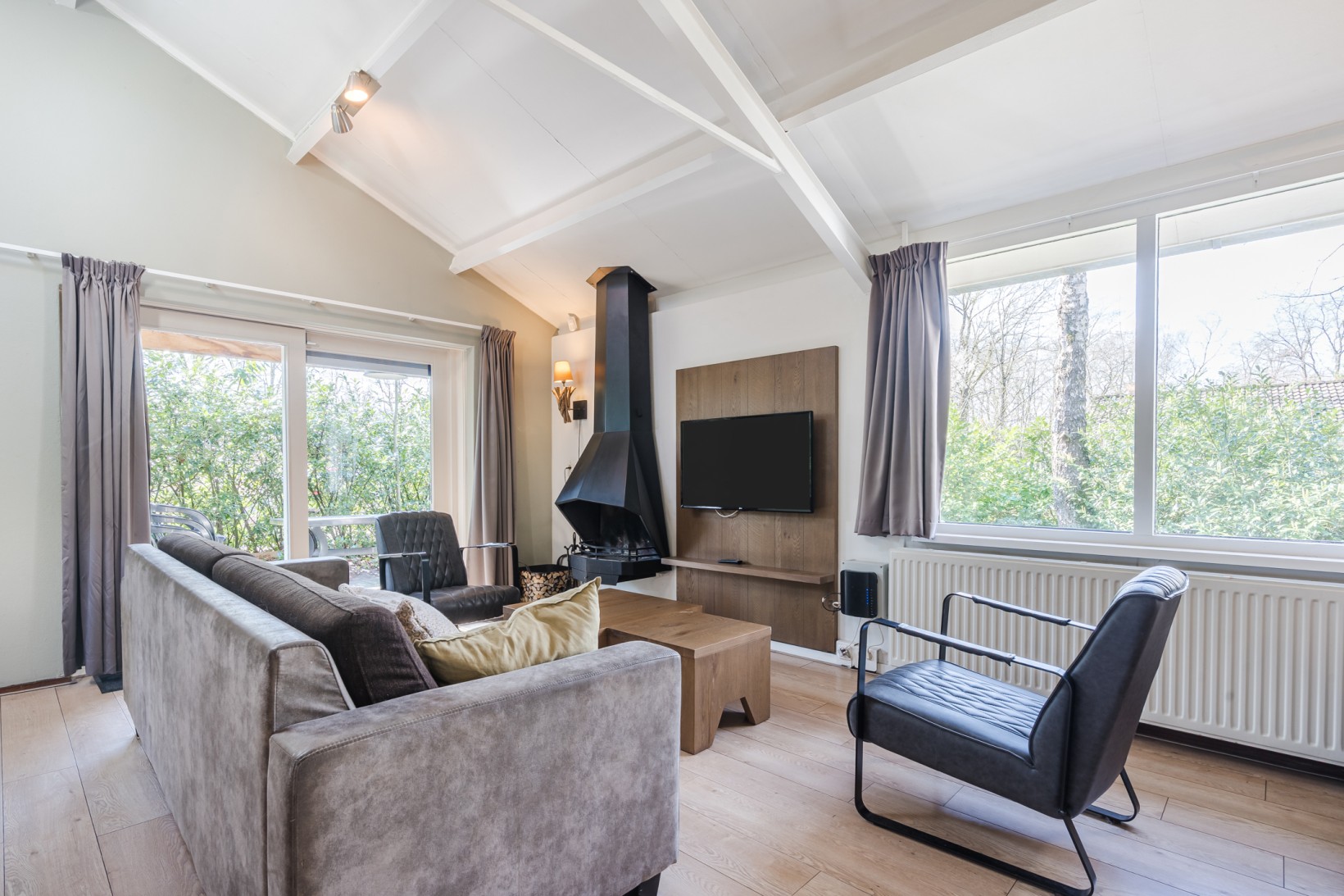 Vrijstaande woning te koop: Oshaarseweg 24-165, Echten