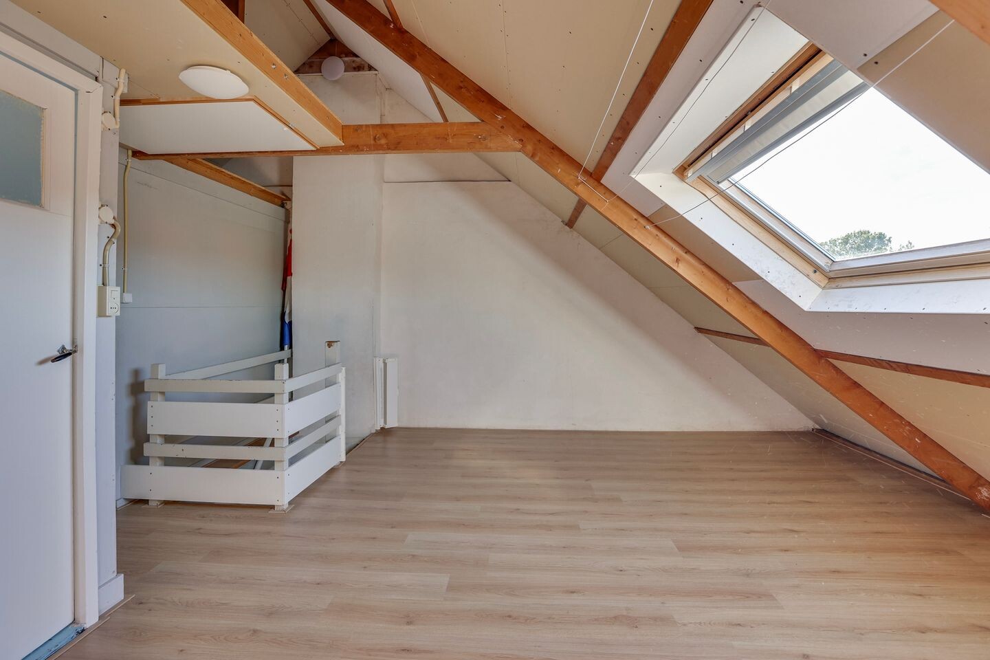 Tussenwoning te koop: Schuttevaerstraat 7, Meppel