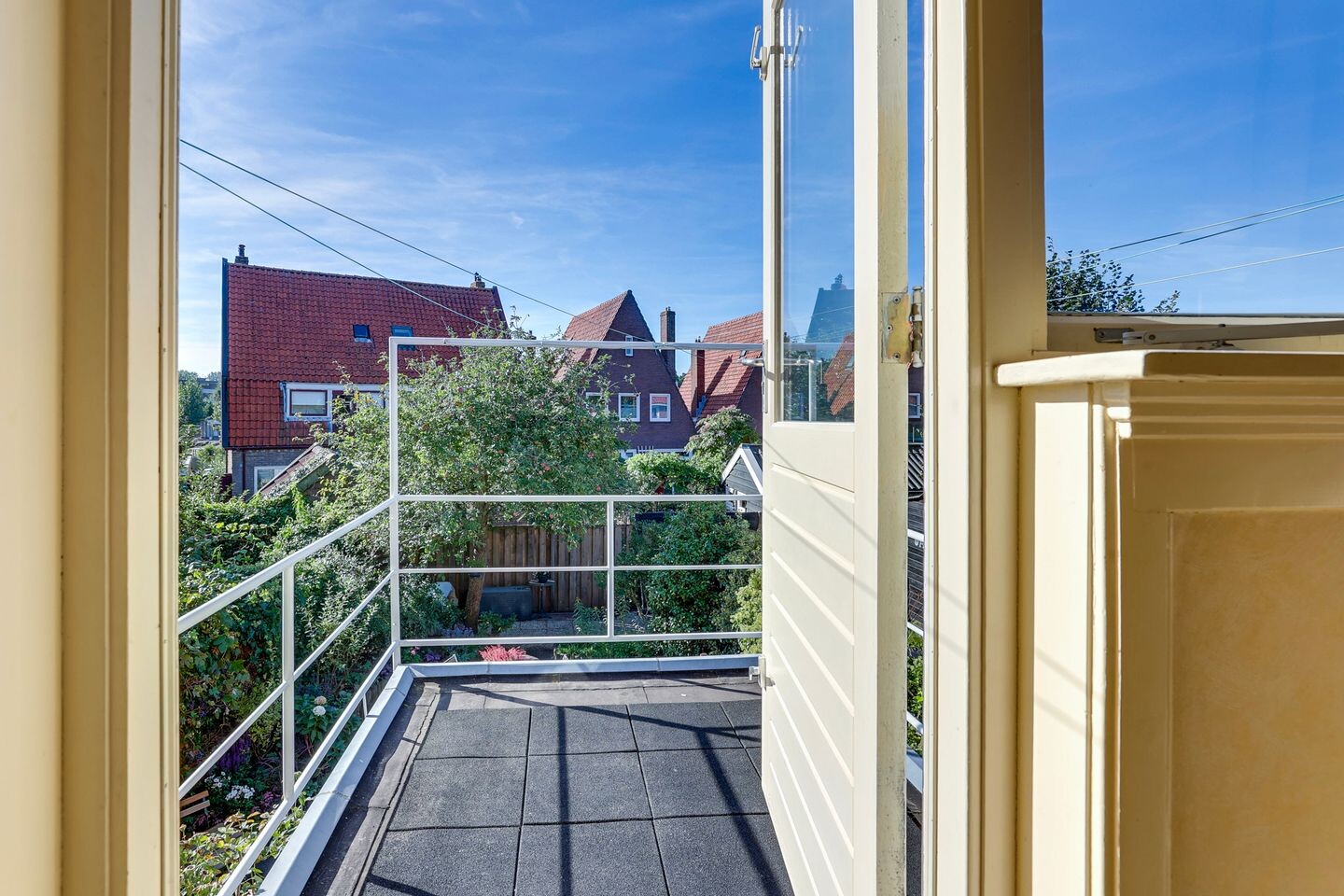 Tussenwoning te koop: Schuttevaerstraat 7, Meppel