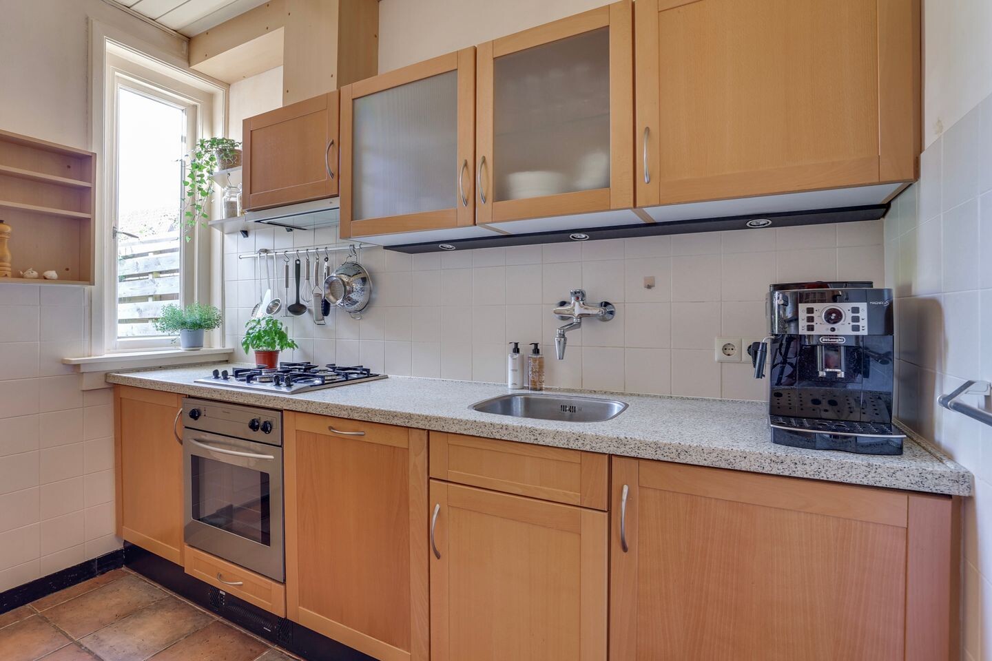 Tussenwoning te koop: Schuttevaerstraat 7, Meppel