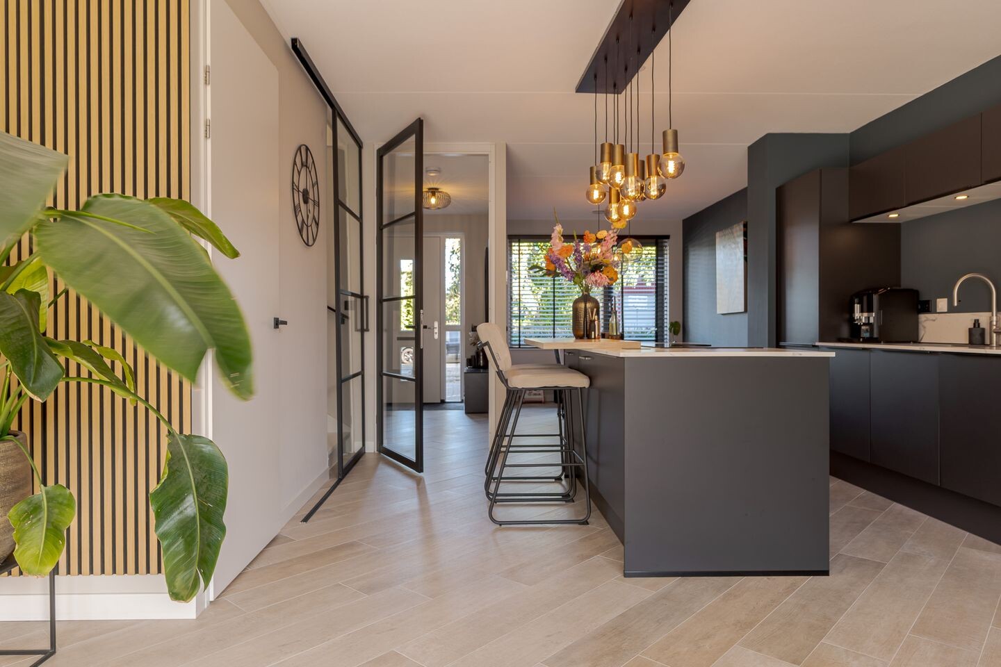 Tussenwoning te koop: Prinses Marijkestraat 8, Meppel