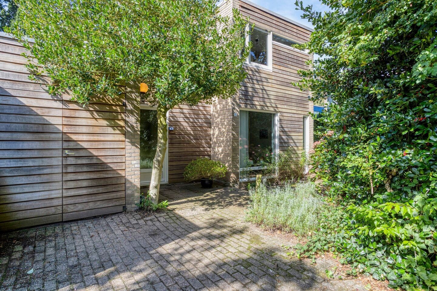Twee-onder-één-kap te koop: Tweeloo 5, Meppel
