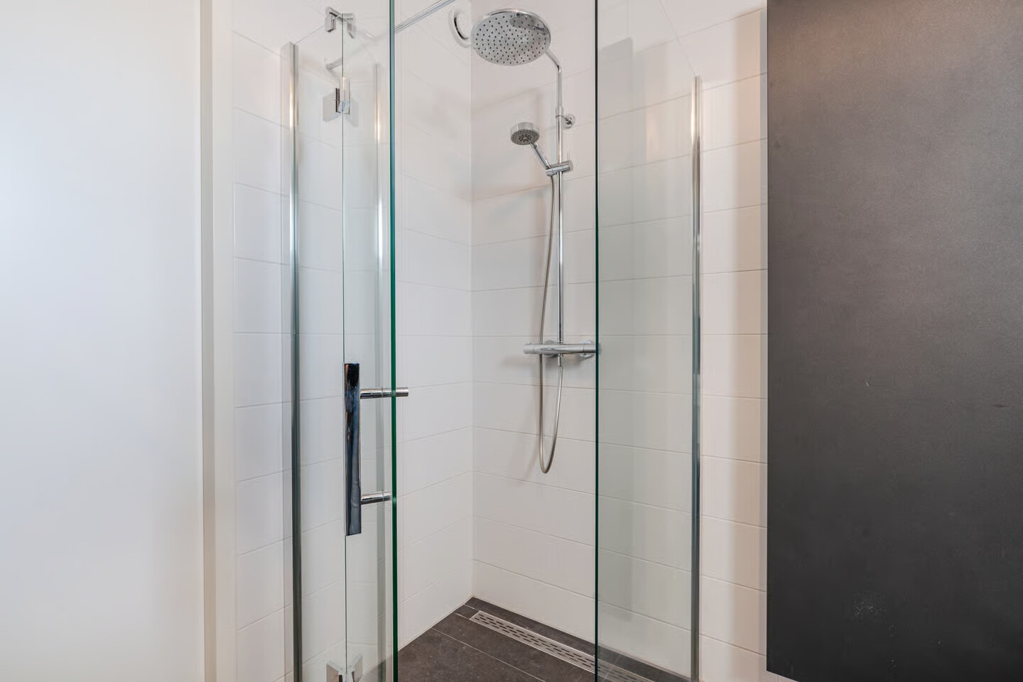 Tussenwoning te koop: Kuyperstraat 46, Meppel
