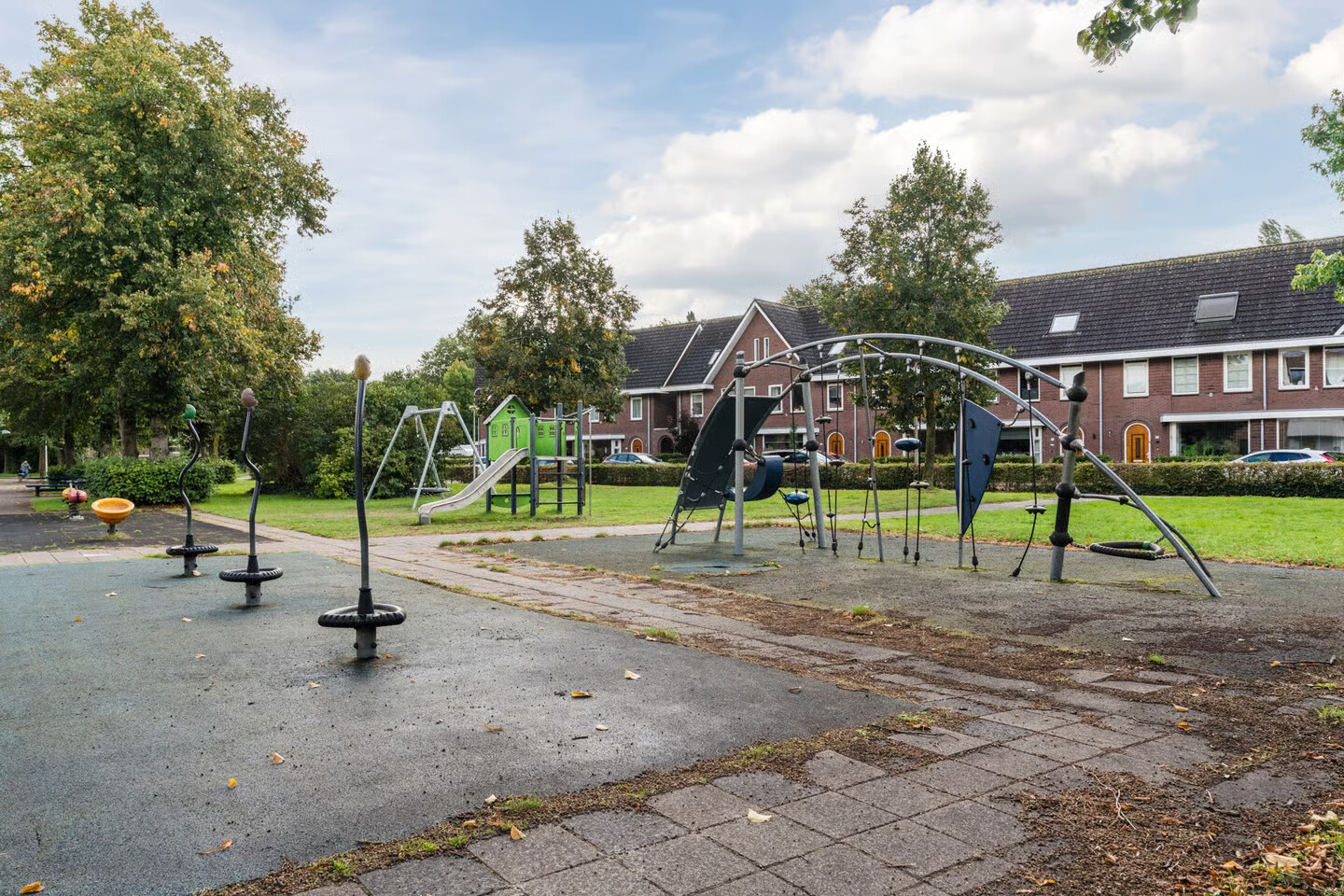 Tussenwoning te koop: Kuyperstraat 46, Meppel