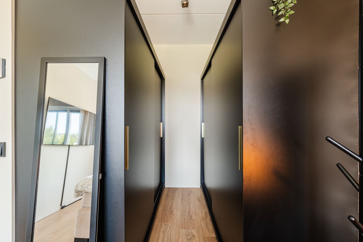 Tussenwoning te koop: Veldbeemd 14, Meppel