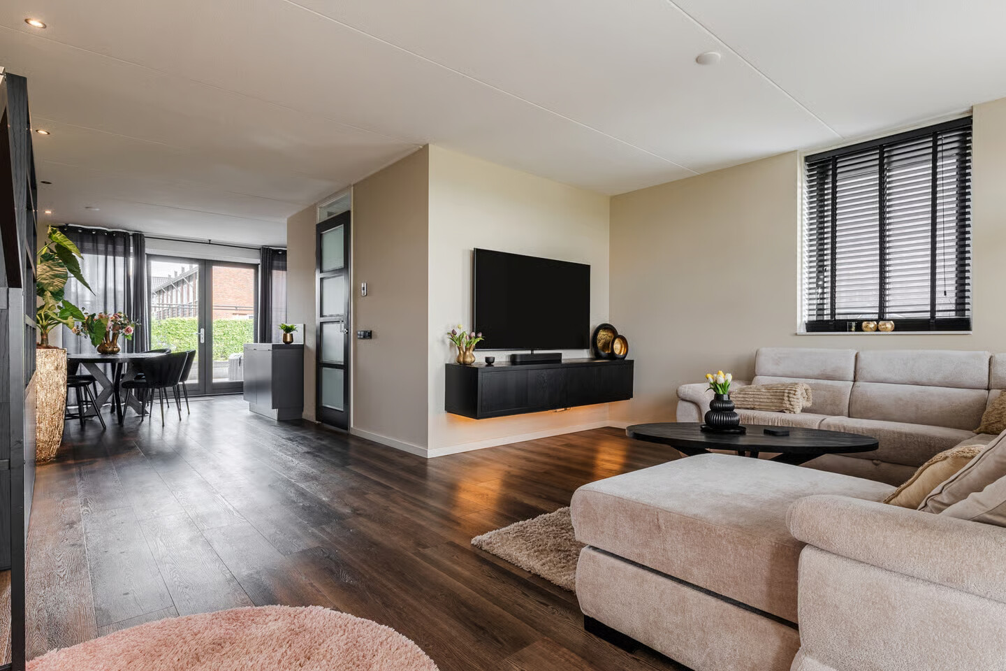 Tussenwoning te koop: Veldbeemd 14, Meppel