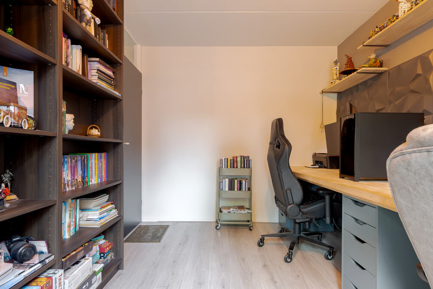 Tussenwoning te koop: St. Pietersland 26, Meppel