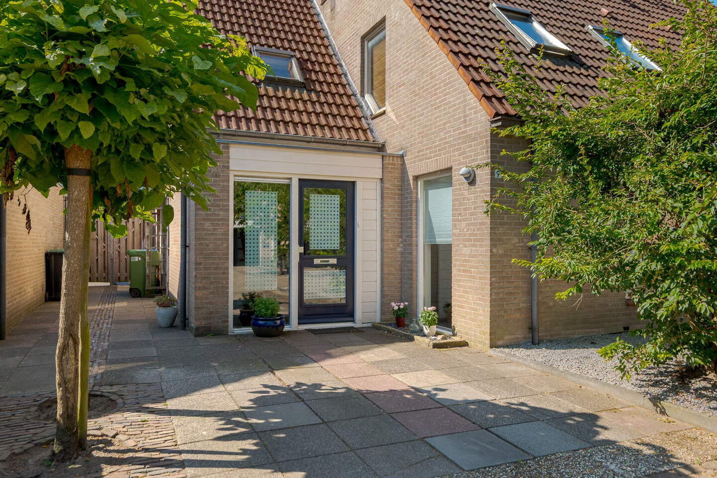 Twee-onder-één-kap te koop: De Hooge Campen 9, Meppel