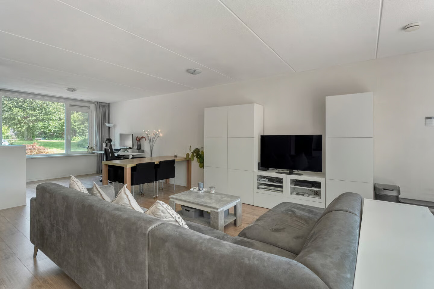 Tussenwoning te koop: Waardeel 32, Meppel