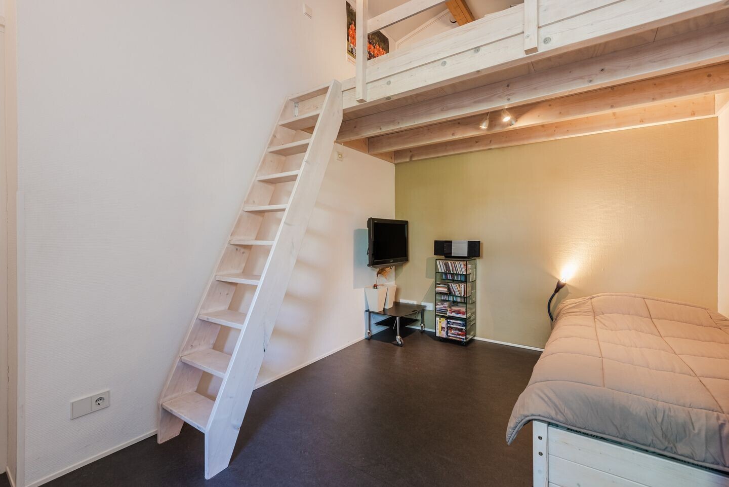 Vrijstaande woning te koop: Eikepage 21, Meppel