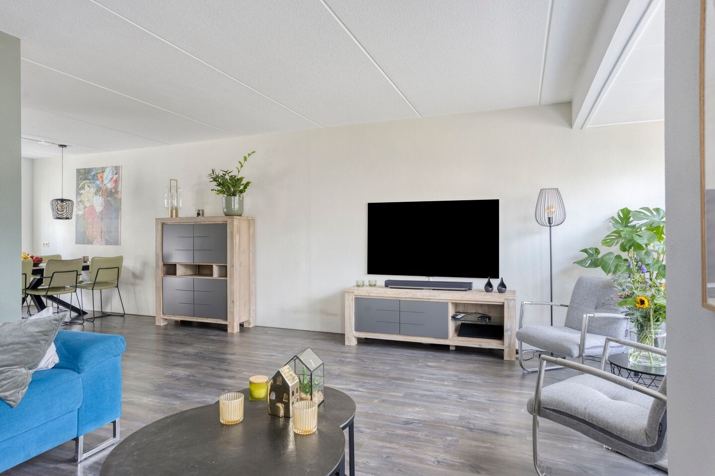Tussenwoning te koop: Tauvlinder 43, Meppel