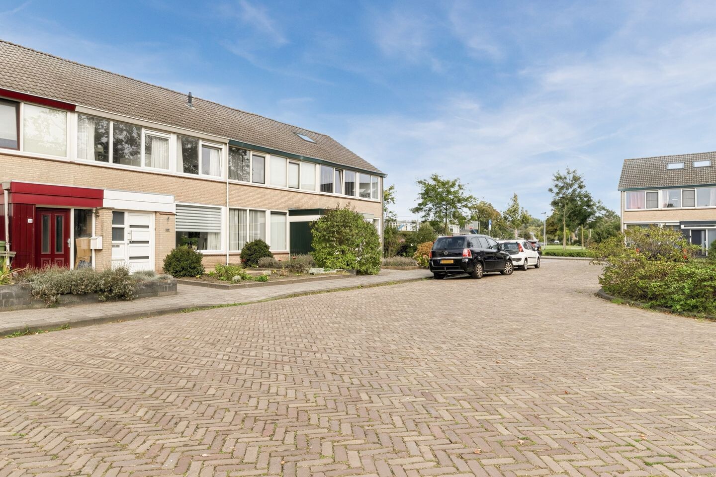 Tussenwoning te koop: Jan Vermeerstraat 35, Meppel