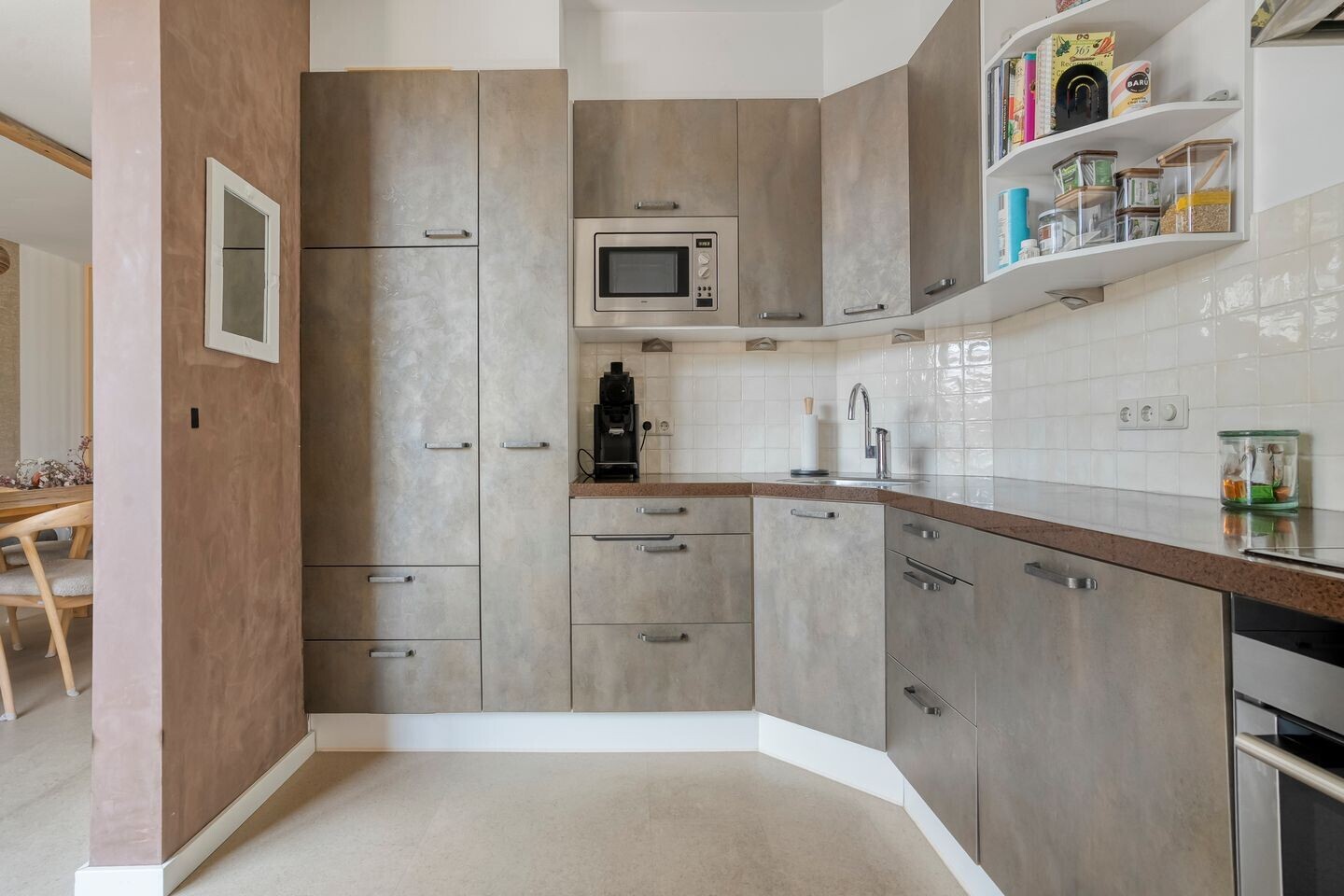 Tussenwoning te koop: Jan Vermeerstraat 45, Meppel