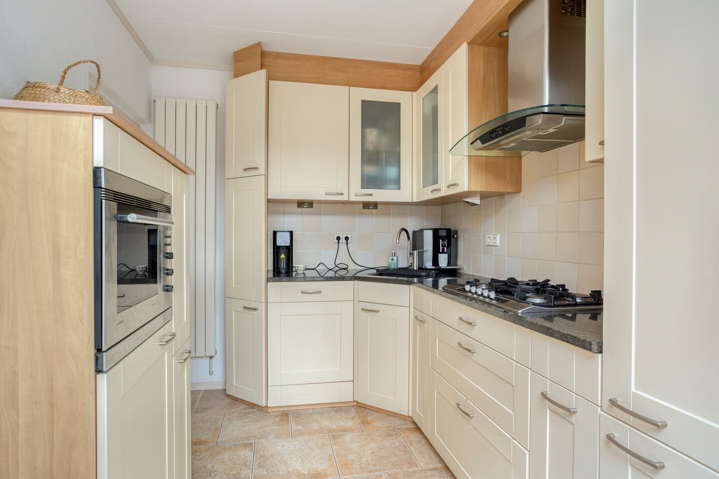 Hoekwoning te koop: Jan Mankeshof 16, Meppel